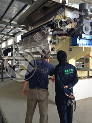 美國雙滾筒刮板干燥機(jī)干燥工程